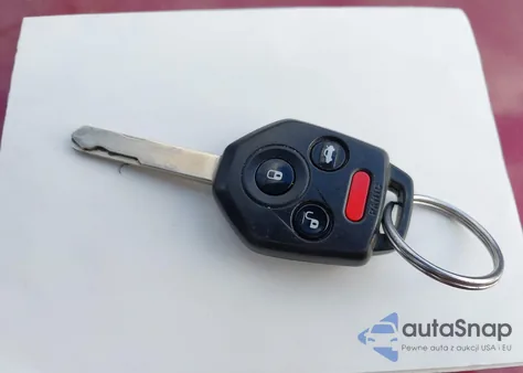 2013 Subaru Legacy 2.5I Premium z USA, uszkodzony, nr VIN 4S3BMBC65D3002520